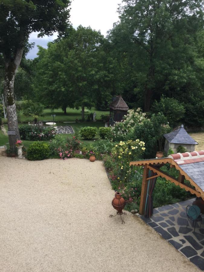 Les Tilleuls De Mary Rille Exterior photo